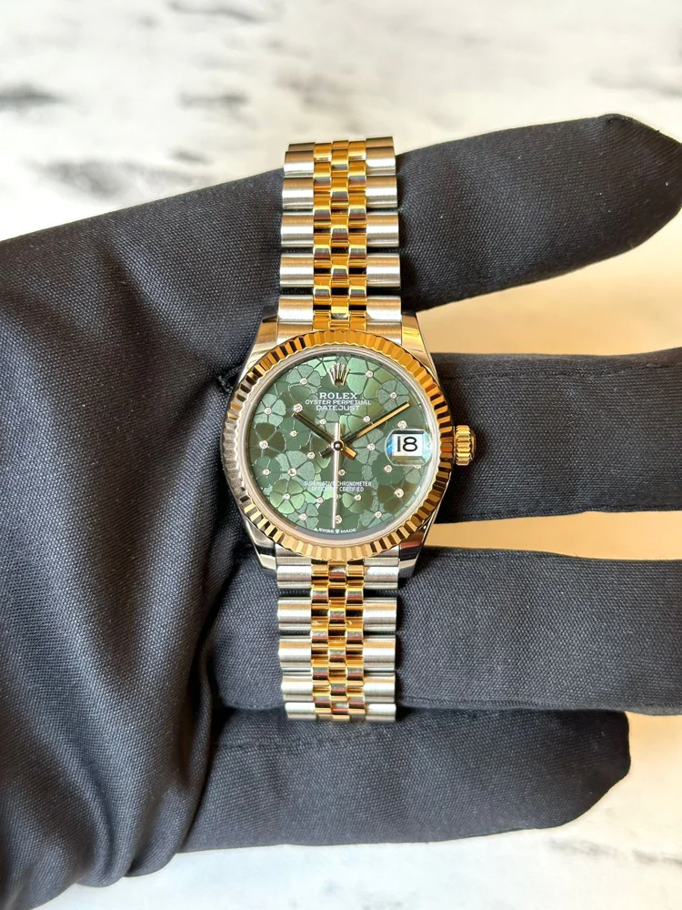 Rolex Datejust 31 full set 2023